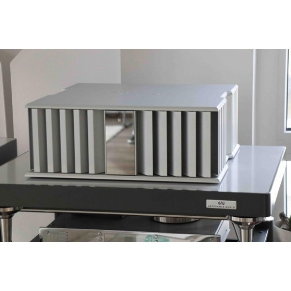 Burmester 216
