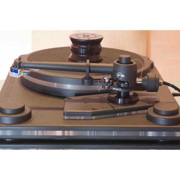 Kuzma Stabi Referenc...